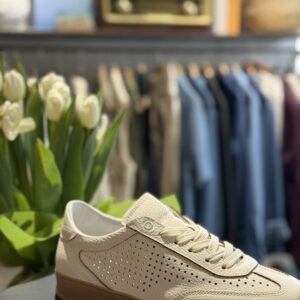 Sneakers traforata pelle morbida